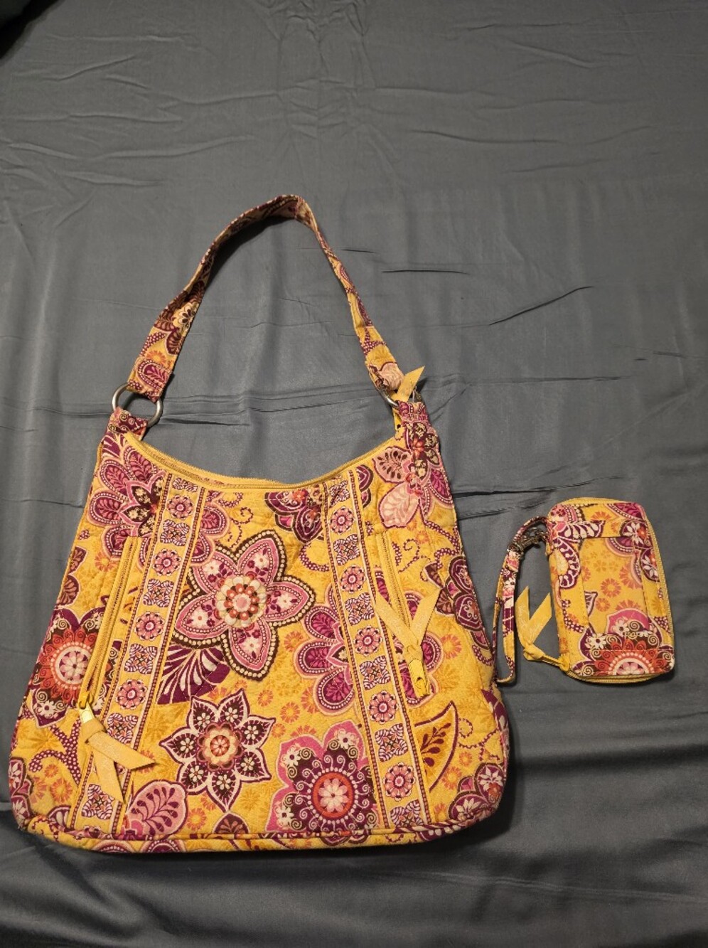 Vera Bradley Shoulder Bag and Matching Wallet in Bali Gold EUC